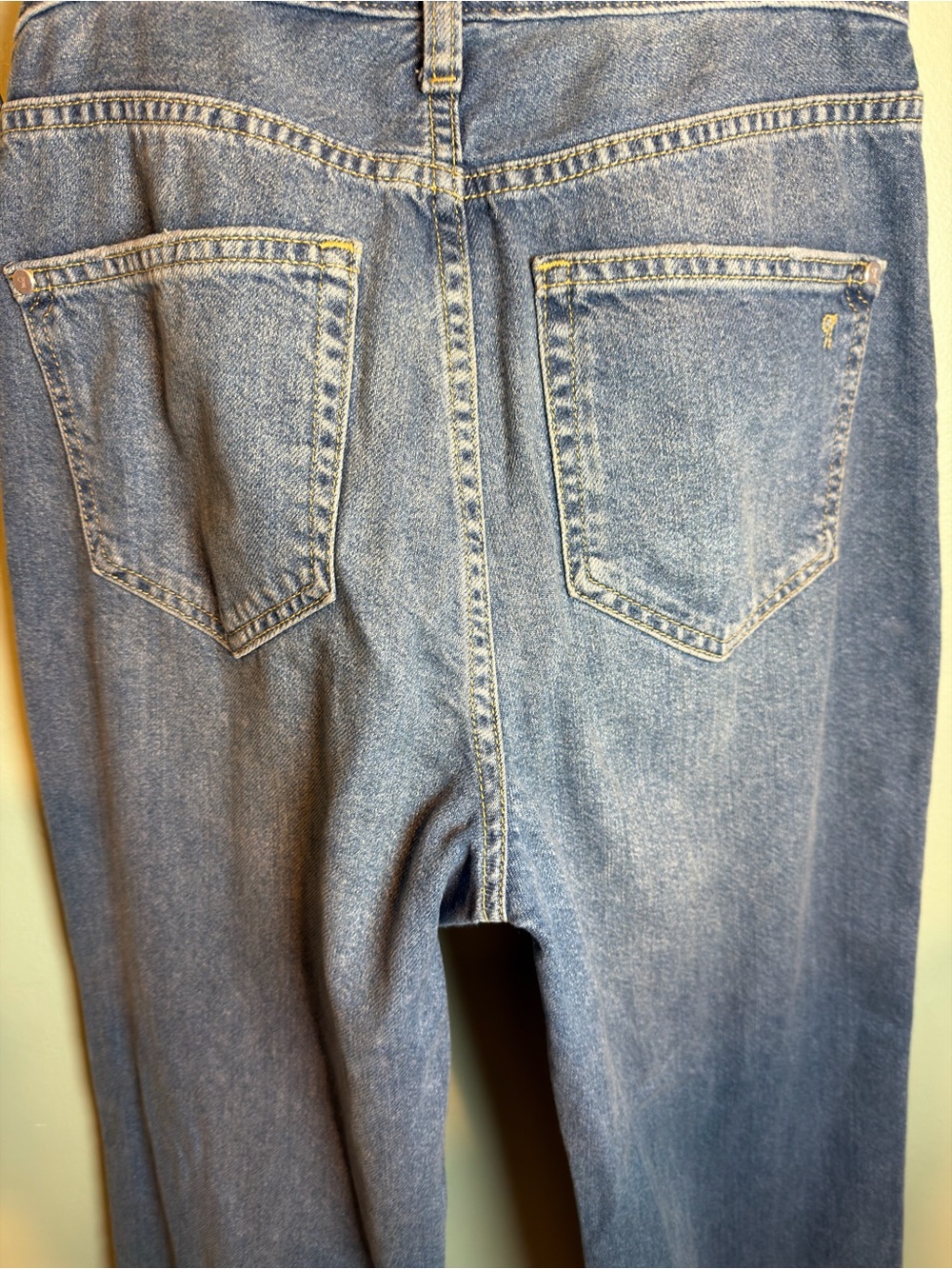 Pilcro by Anthropologie High Rise Wide Leg Distressed Jeans Size 25 100% Cotton - Picture 5 of 8